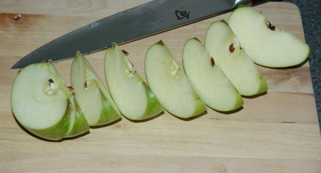 Cutting an Apple