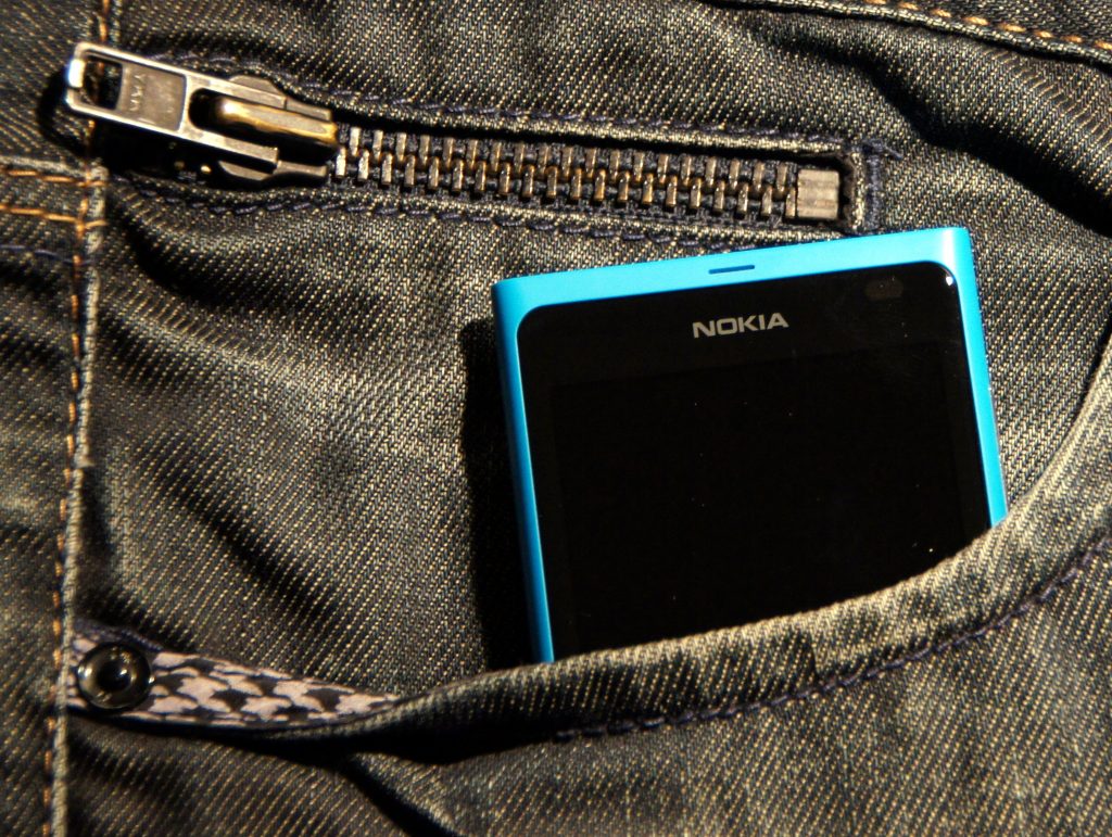 Nokia Lumia 800 in pocket